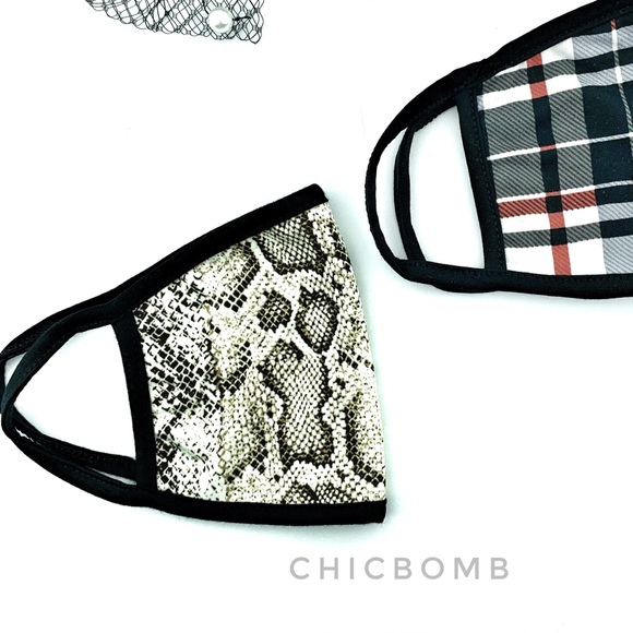 SNAKESKIN PRINT FASHION FACE MASK - Picture 2 of 3
